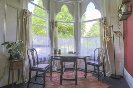 Victoria Quadrant - Superb Period Flat, Image 3