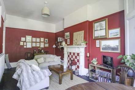 Victoria Quadrant - Superb Period Flat, Image 4