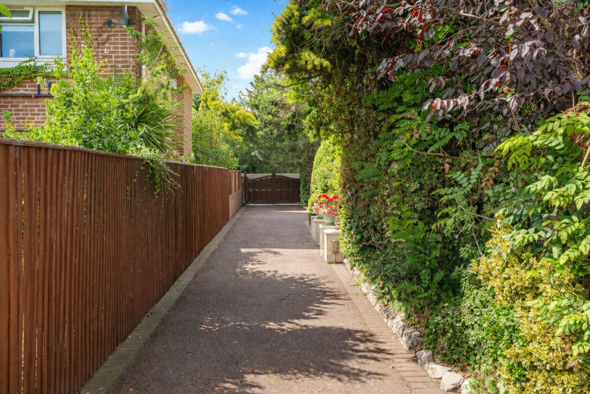 Uphill Road North, South Ward - Grand Residence In Prime Location, Image 28