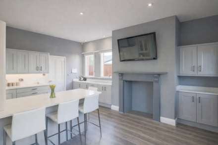 Uphill Road North, South Ward - Grand Residence In Prime Location, Image 11