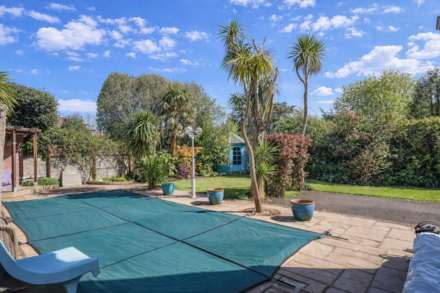 Uphill Road North, South Ward - Grand Residence In Prime Location, Image 13