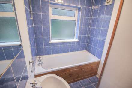 Kensington Road**Two Bedroom Ground Floor**Garden Area & Garage**Perfect Investment**, Image 10