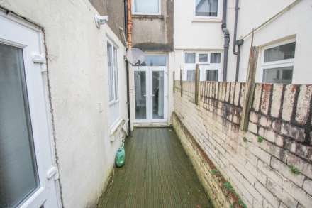 Kensington Road**Two Bedroom Ground Floor**Garden Area & Garage**Perfect Investment**, Image 11
