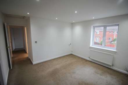 Weston Village-Detached Coach House, Image 3