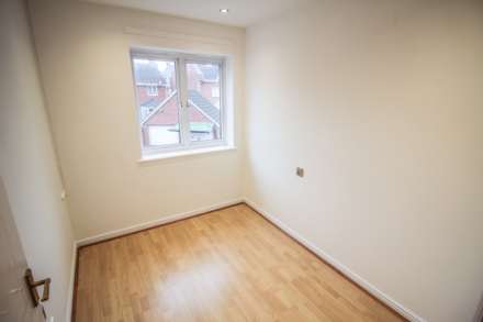 Weston Village-Detached Coach House, Image 7