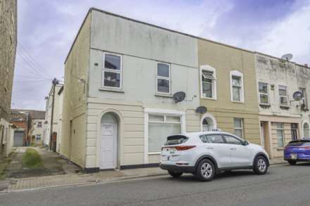 Alfred Street - Centrally Located, Image 1