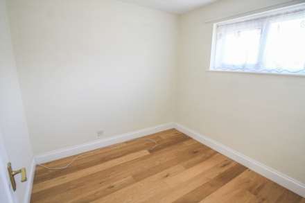 Upton, Monkton Avenue, Weston super Mare, Image 8