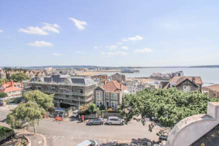 Bayview Court, Atlantic Road South, Image 2