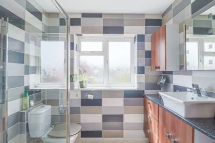 Saville Crescent - Stunningly Presented Family Home, Image 14