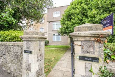 Royal Crescent**First Floor Flat**Beautifully Presented**Parking**Ideal Location**, Image 1