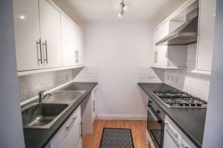 Royal Crescent**First Floor Flat**Beautifully Presented**Parking**Ideal Location**, Image 7