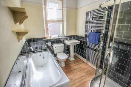 Southward - Stunning First Floor Edwardian Flat, Image 15