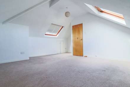 Vale Crescent, St Georges, Image 16