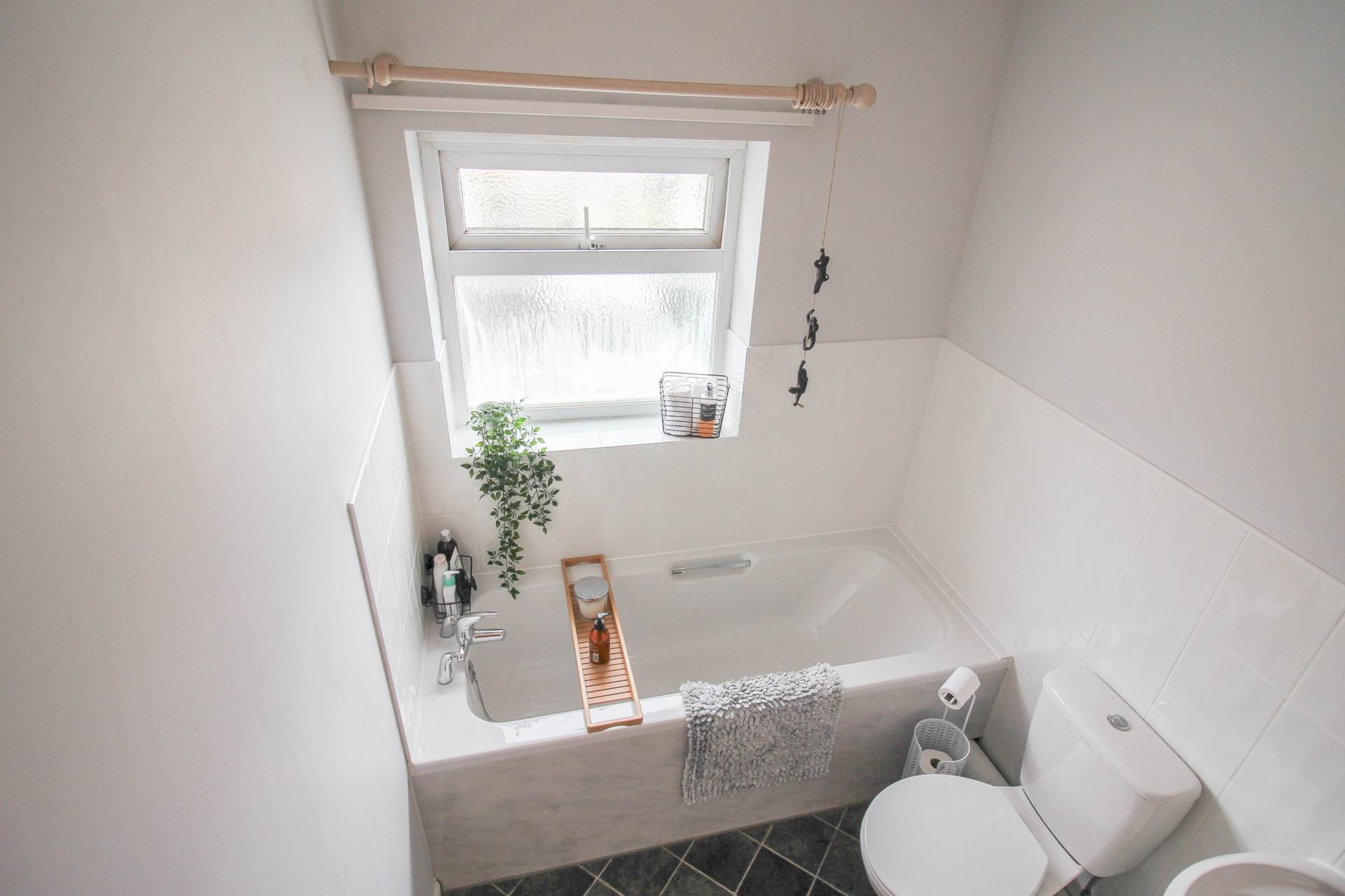 Locking Road**4-5 Bedroom House**Two Bedroom House**Huge Income Potential**, Image 28