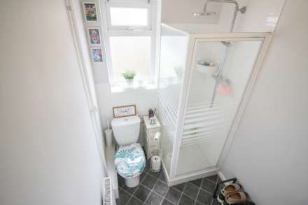 Locking Road**4-5 Bedroom House**Two Bedroom House**Huge Income Potential**, Image 27