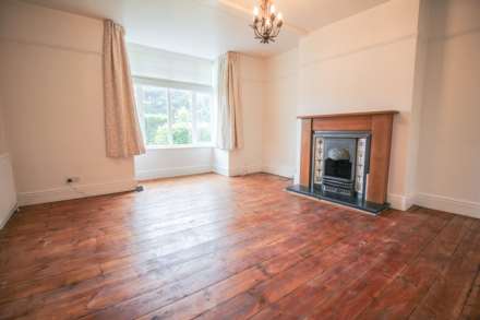 Locking Road**4-5 Bedroom House**Two Bedroom House**Huge Income Potential**, Image 4