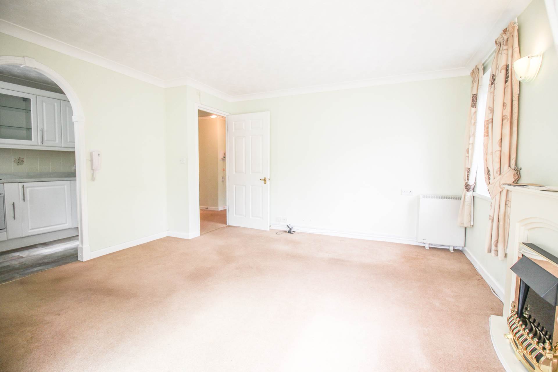 Madeira Court, Weston-super-Mare, Image 4