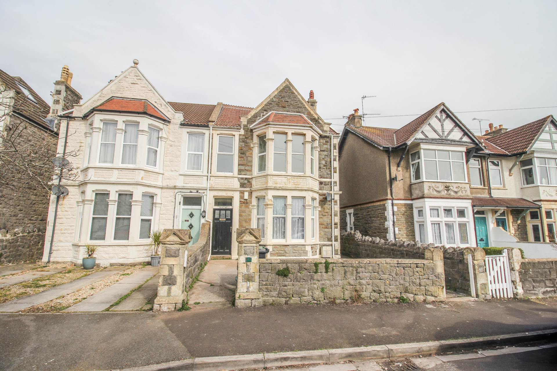 Desirable Location**Roof Terrace**Garden**Parking**, Image 1