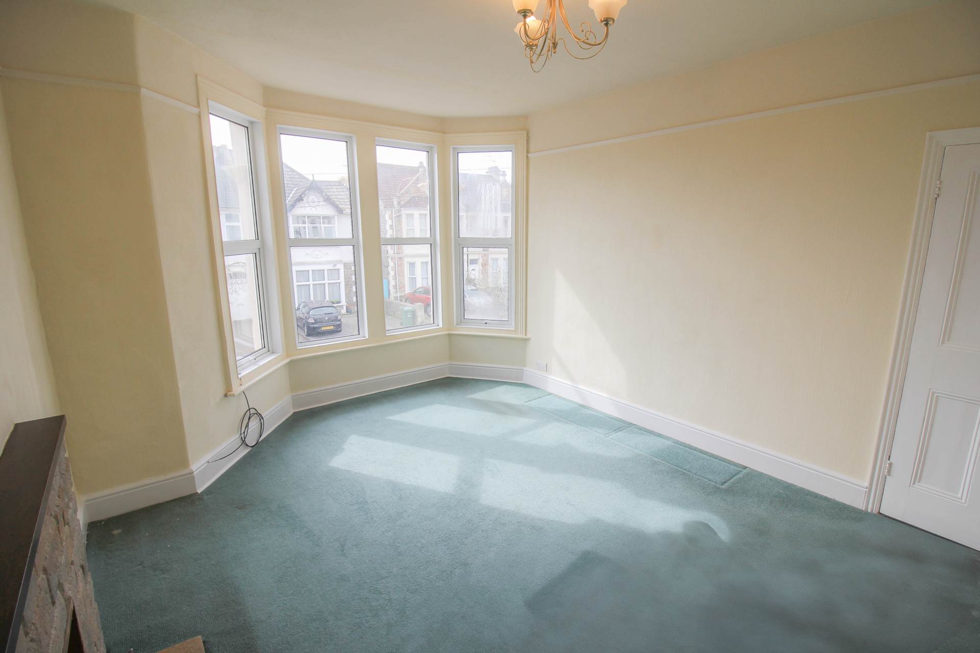 Desirable Location**Roof Terrace**Garden**Parking**, Image 2