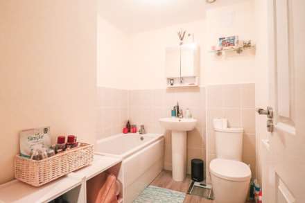 Wayfarer Close, Haywood Village, Image 14