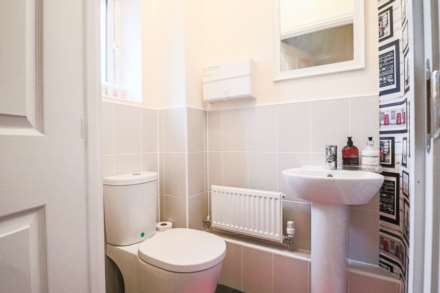Wayfarer Close, Haywood Village, Image 15