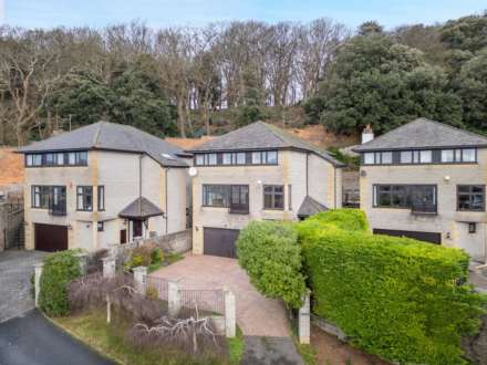 5 Bedroom Detached, Trinity Villas - A Substantial House *Annex Potential*Sought After Hillside Location*Stunning Views*