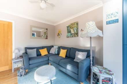 Church Lane, Beautifully Presented Throughout, Image 10