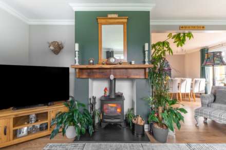 Church Lane, Beautifully Presented Throughout, Image 14