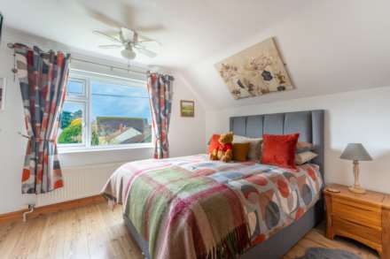 Church Lane, Beautifully Presented Throughout, Image 18