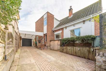 Church Lane, Beautifully Presented Throughout, Image 2