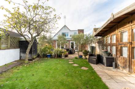 Church Lane, Beautifully Presented Throughout, Image 35