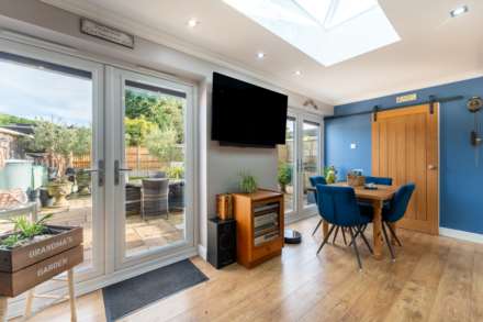 Church Lane, Beautifully Presented Throughout, Image 6