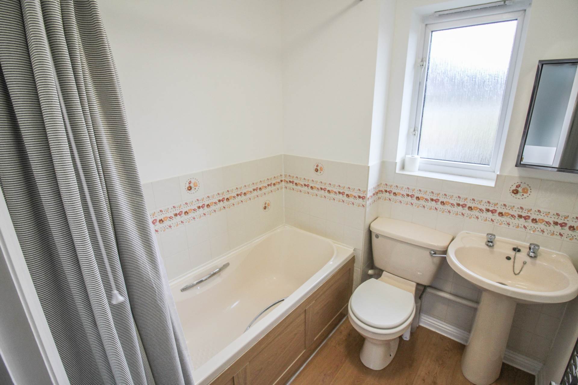 Aspen Park Road - Perfect First Time Buy/Investment, Image 10