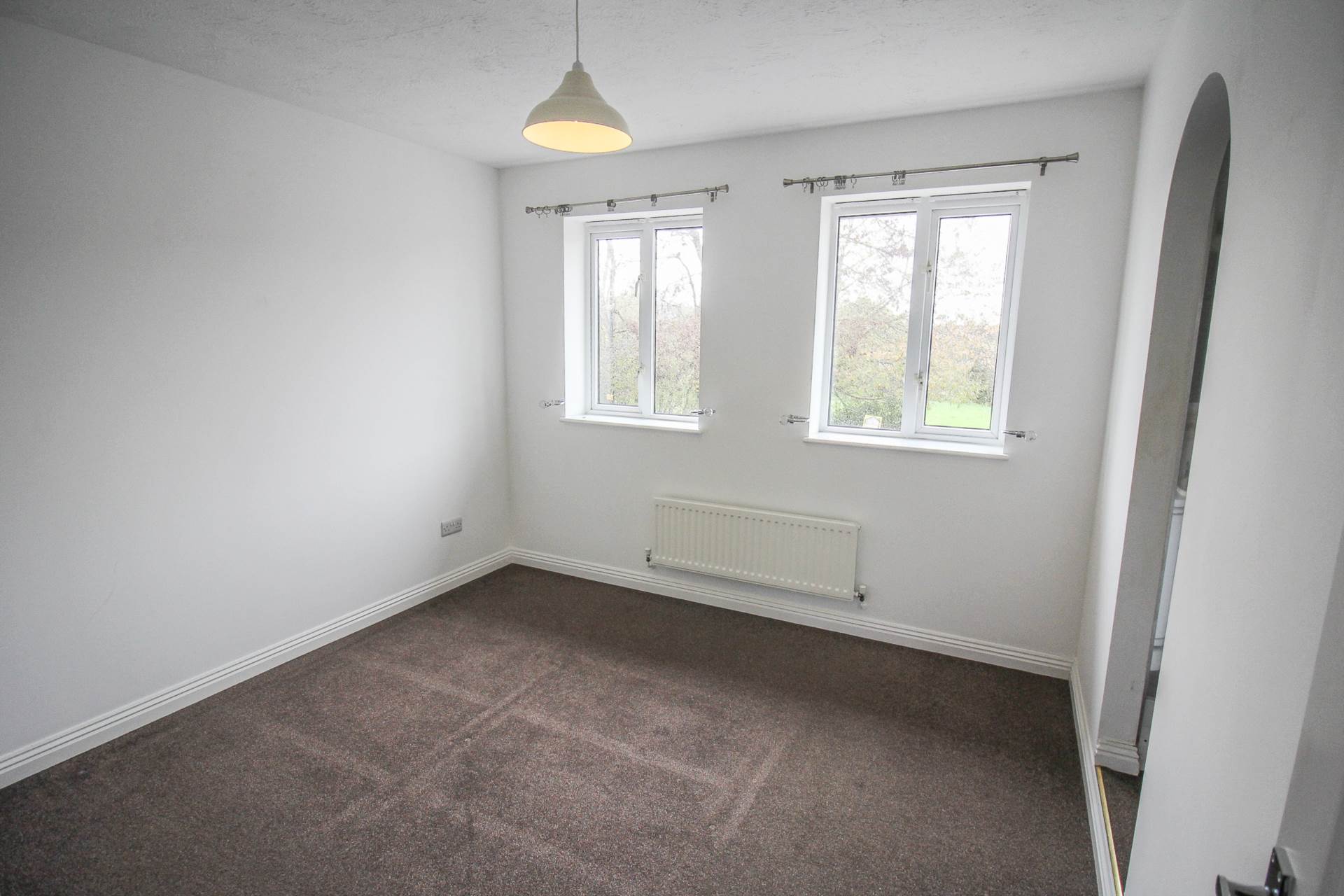 Aspen Park Road - Perfect First Time Buy/Investment, Image 6