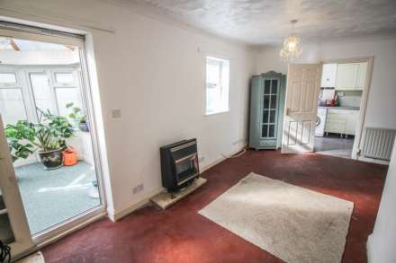 Victoria Quadrant, Large House with Ground Floor Flat, Image 4