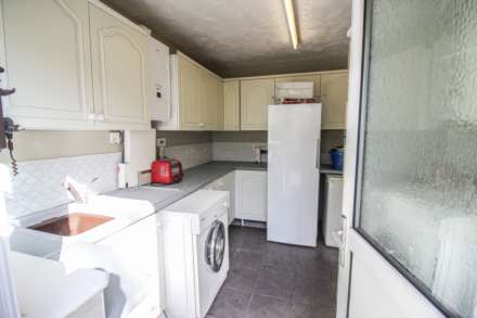 Victoria Quadrant, Large House with Ground Floor Flat, Image 7