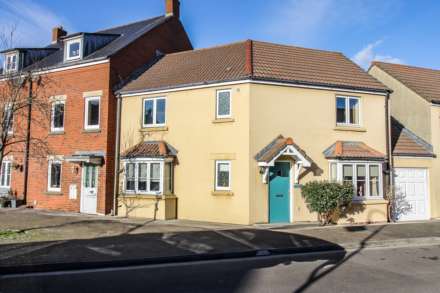 3 Bedroom Semi-Detached, Longridge Way**Beautifully Presented**Three Bedrooms**Two Receptions**Garage**