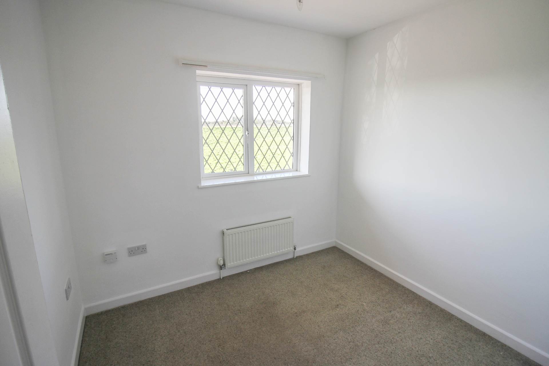 Links Road, Uphill**5 Bedrooms**Large Garden**2 Minutes to Beach**Vacant/No Onward Chain**, Image 17