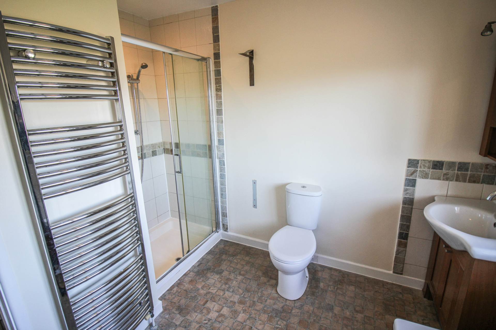 Links Road, Uphill**5 Bedrooms**Large Garden**2 Minutes to Beach**Vacant/No Onward Chain**, Image 19