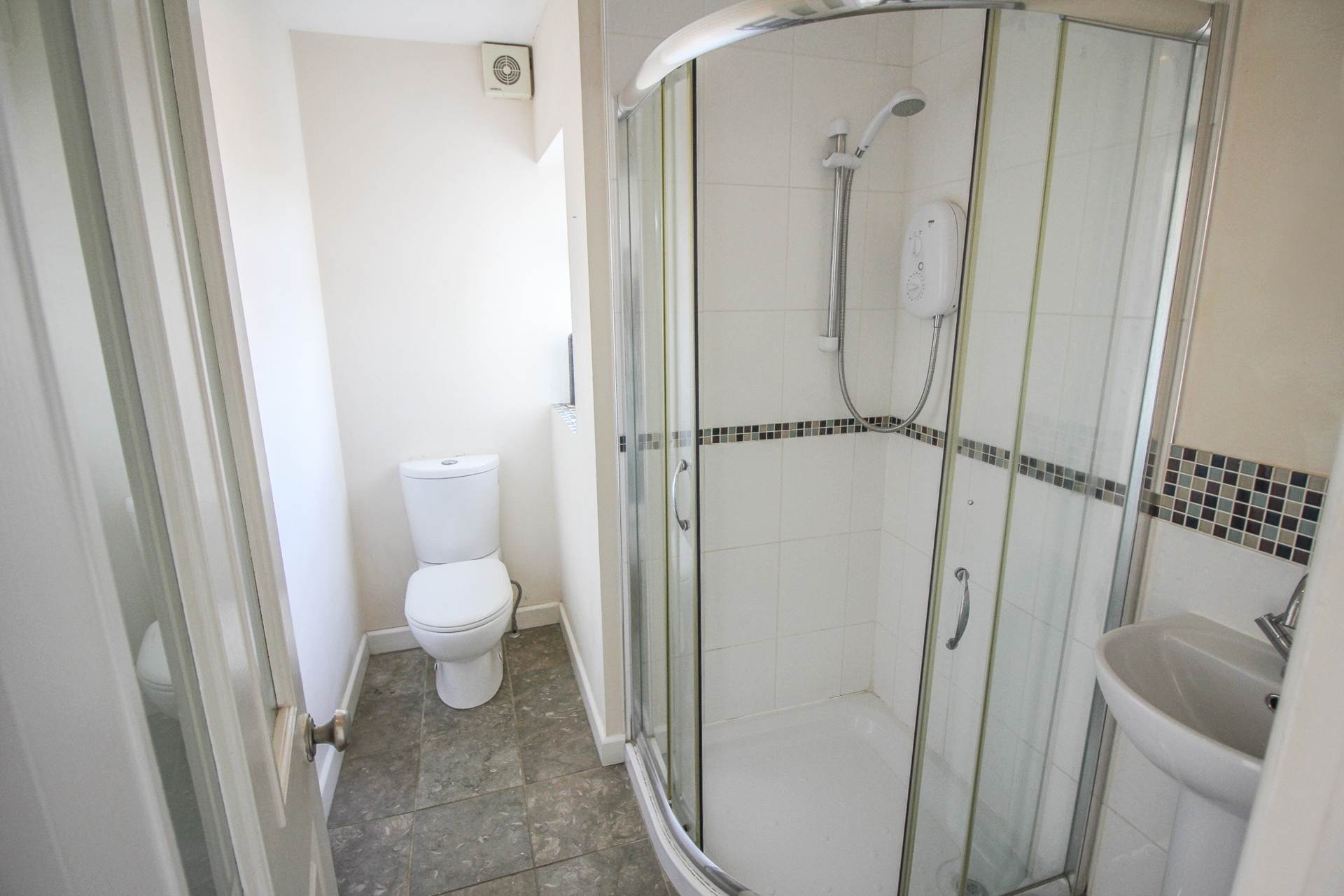 Links Road, Uphill**5 Bedrooms**Large Garden**2 Minutes to Beach**Vacant/No Onward Chain**, Image 20