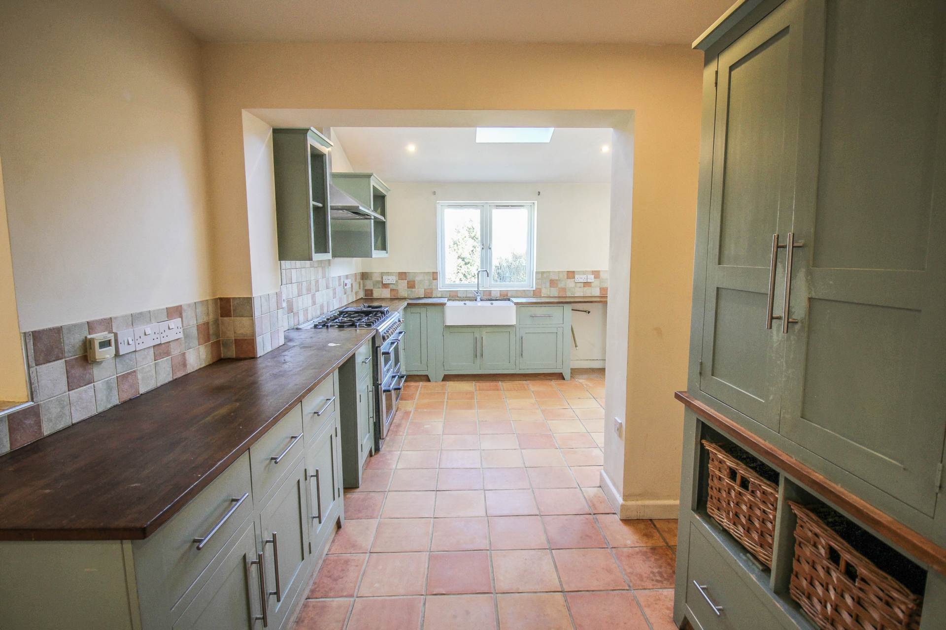 Links Road, Uphill**5 Bedrooms**Large Garden**2 Minutes to Beach**Vacant/No Onward Chain**, Image 8