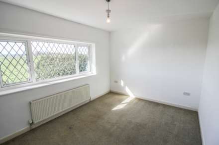 Links Road, Uphill**5 Bedrooms**Large Garden**2 Minutes to Beach**Vacant/No Onward Chain**, Image 14