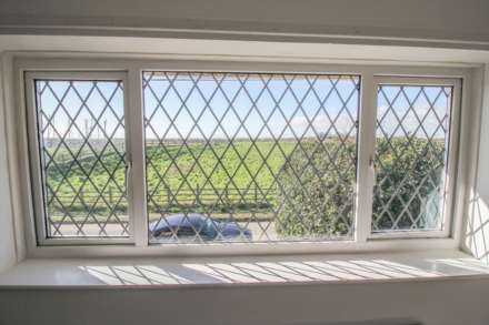 Links Road, Uphill**5 Bedrooms**Large Garden**2 Minutes to Beach**Vacant/No Onward Chain**, Image 15