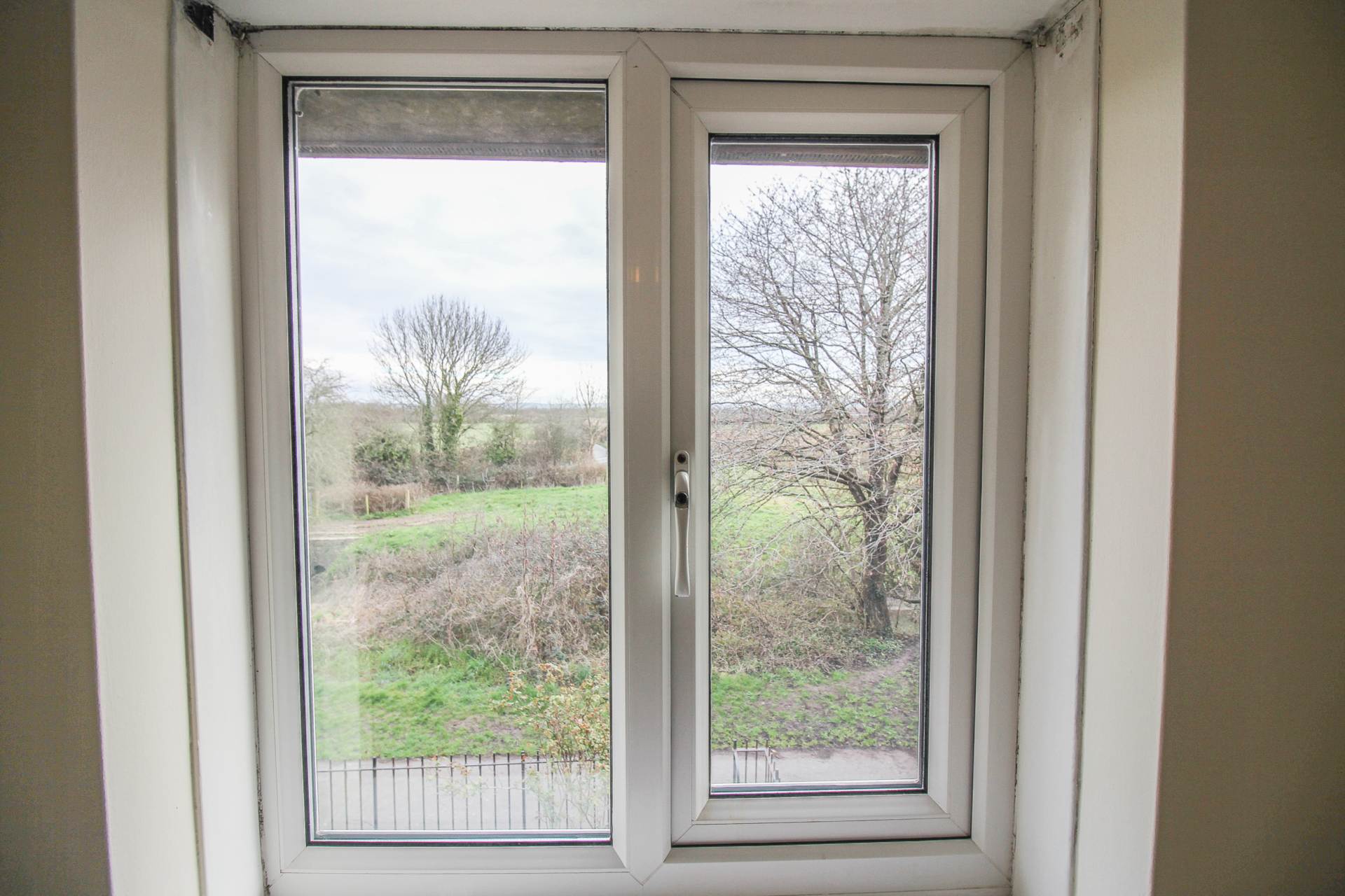 Warrilow Close - Worle**3 Bedrooms**Lovely Front Aspect Views**No Onward Chain**, Image 12