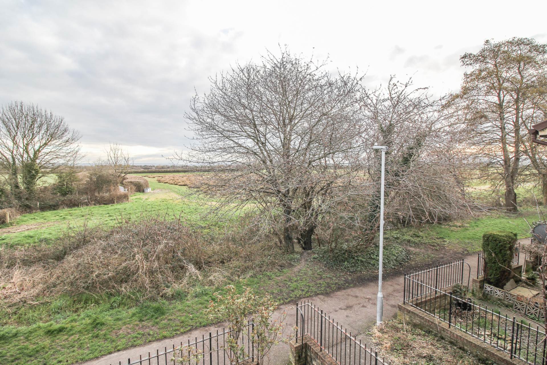 Warrilow Close - Worle**3 Bedrooms**Lovely Front Aspect Views**No Onward Chain**, Image 9