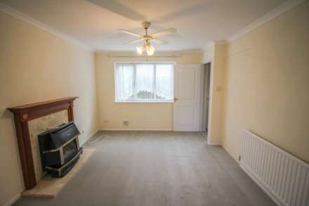 Warrilow Close - Worle**3 Bedrooms**Lovely Front Aspect Views**No Onward Chain**, Image 7