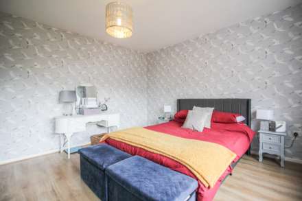 Bleadon Hill**Fantastic Location**Two Double Bedrooms**Stunningly Presented**Garage & Parking**, Image 13