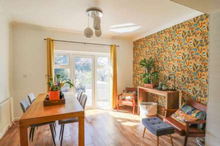 Bleadon Hill**Fantastic Location**Two Double Bedrooms**Stunningly Presented**Garage & Parking**, Image 5