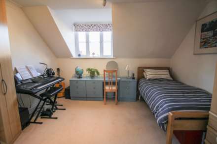 Royal Sands**Gated Development**South Facing**3 Double Bedrooms**Garage**, Image 20