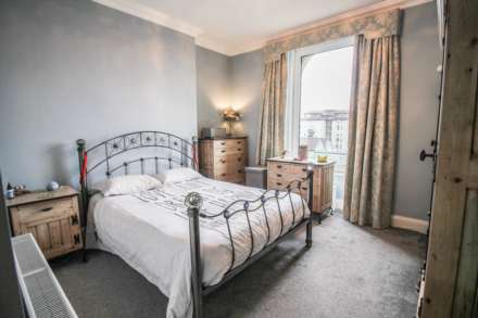 Hillside**3 Double Bedrooms**En-Suite**Garden**Parking**, Image 6